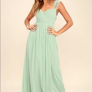 NWT Lulu’s Novels Sage Green Maxi Dress